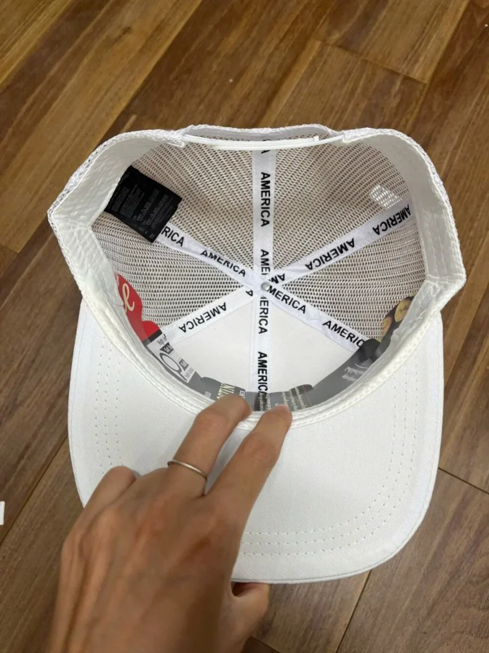 SITYA Embroidered Trucker Hat – White Mesh Snapback Cap with Gray Y2K